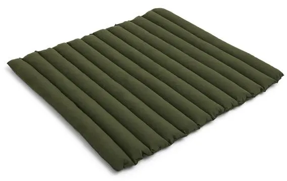 HAY Palissade Soft Gestepptes Kissen für Lounge Sofa Niedrig Oliv